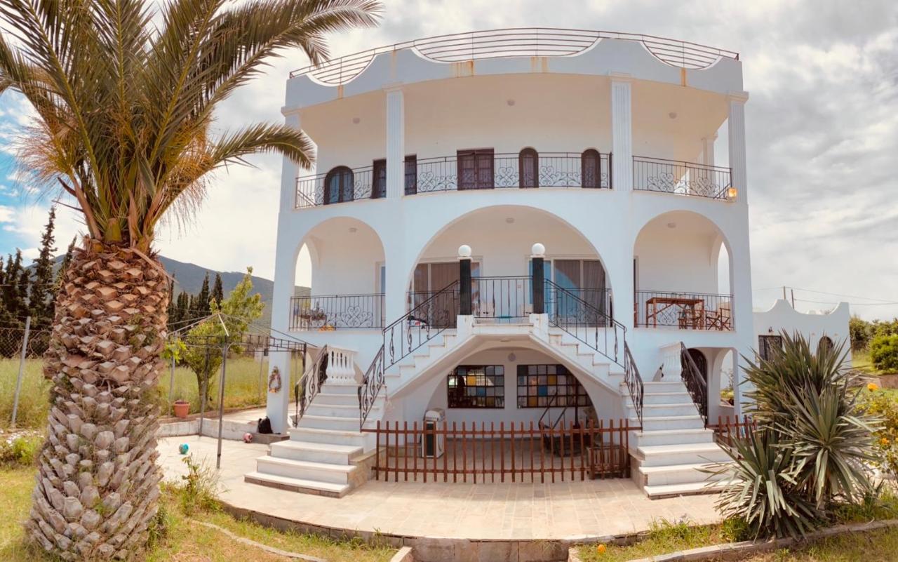 ChalkísMagic House At Halkida 1M From The Beach!アパートメント エクステリア 写真